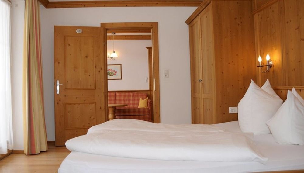 Das Gaestehaus Schneider Am Dorfplatz Alpbach Exteriér fotografie