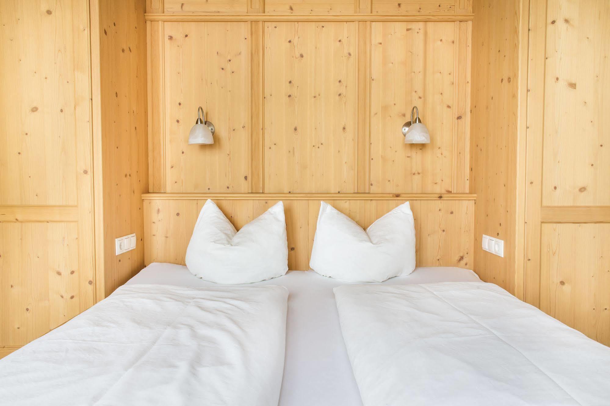 Das Gaestehaus Schneider Am Dorfplatz Alpbach Exteriér fotografie