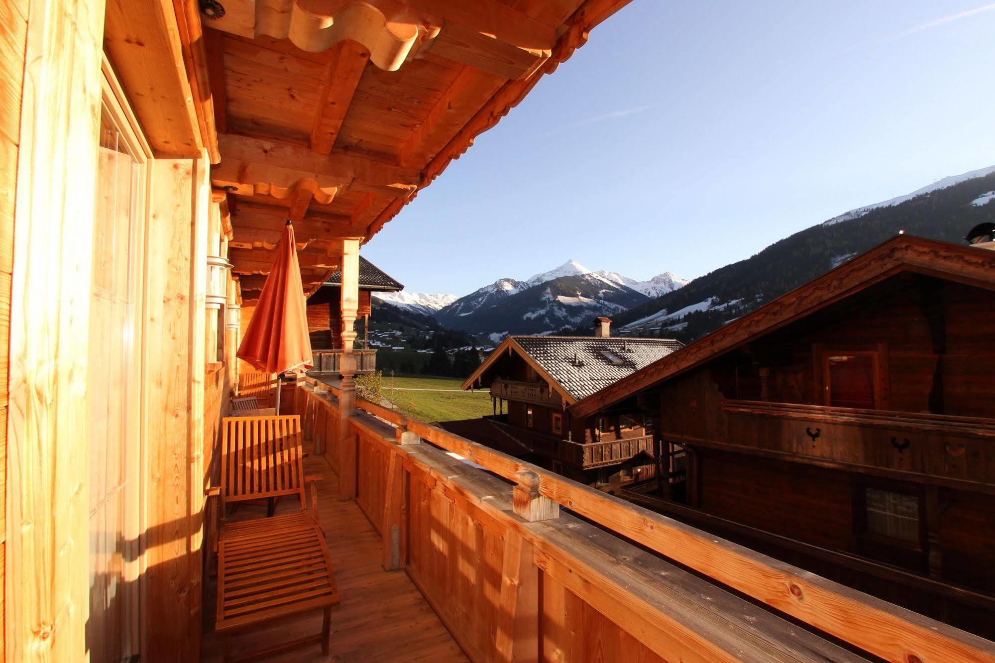 Das Gaestehaus Schneider Am Dorfplatz Alpbach Exteriér fotografie
