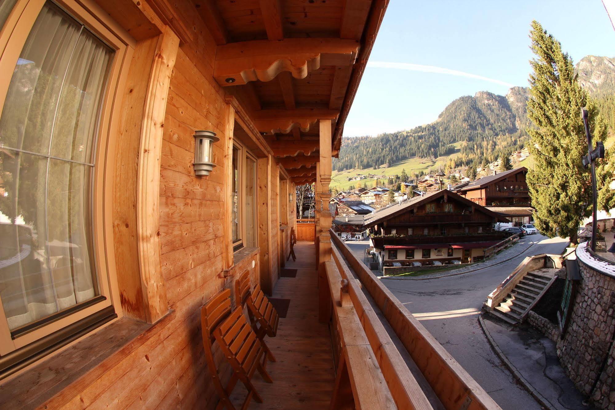 Das Gaestehaus Schneider Am Dorfplatz Alpbach Exteriér fotografie