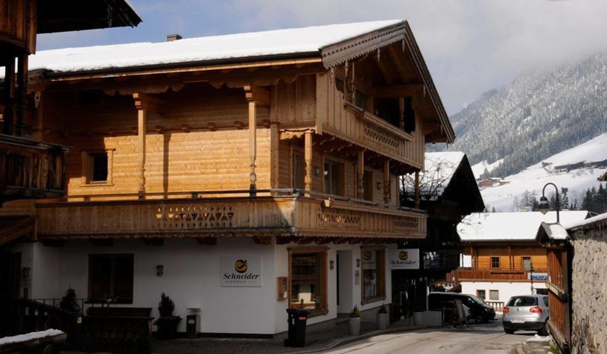 Das Gaestehaus Schneider Am Dorfplatz Alpbach Exteriér fotografie