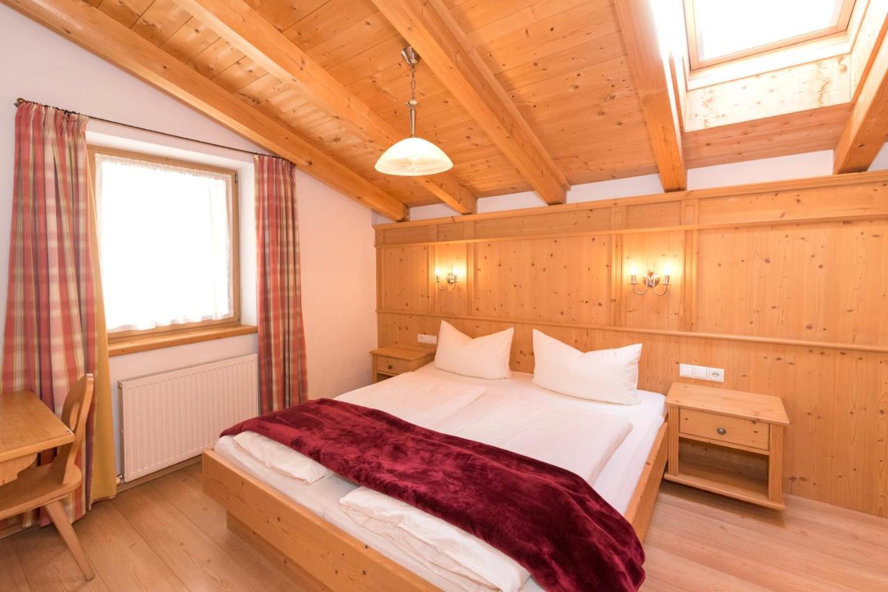 Das Gaestehaus Schneider Am Dorfplatz Alpbach Exteriér fotografie