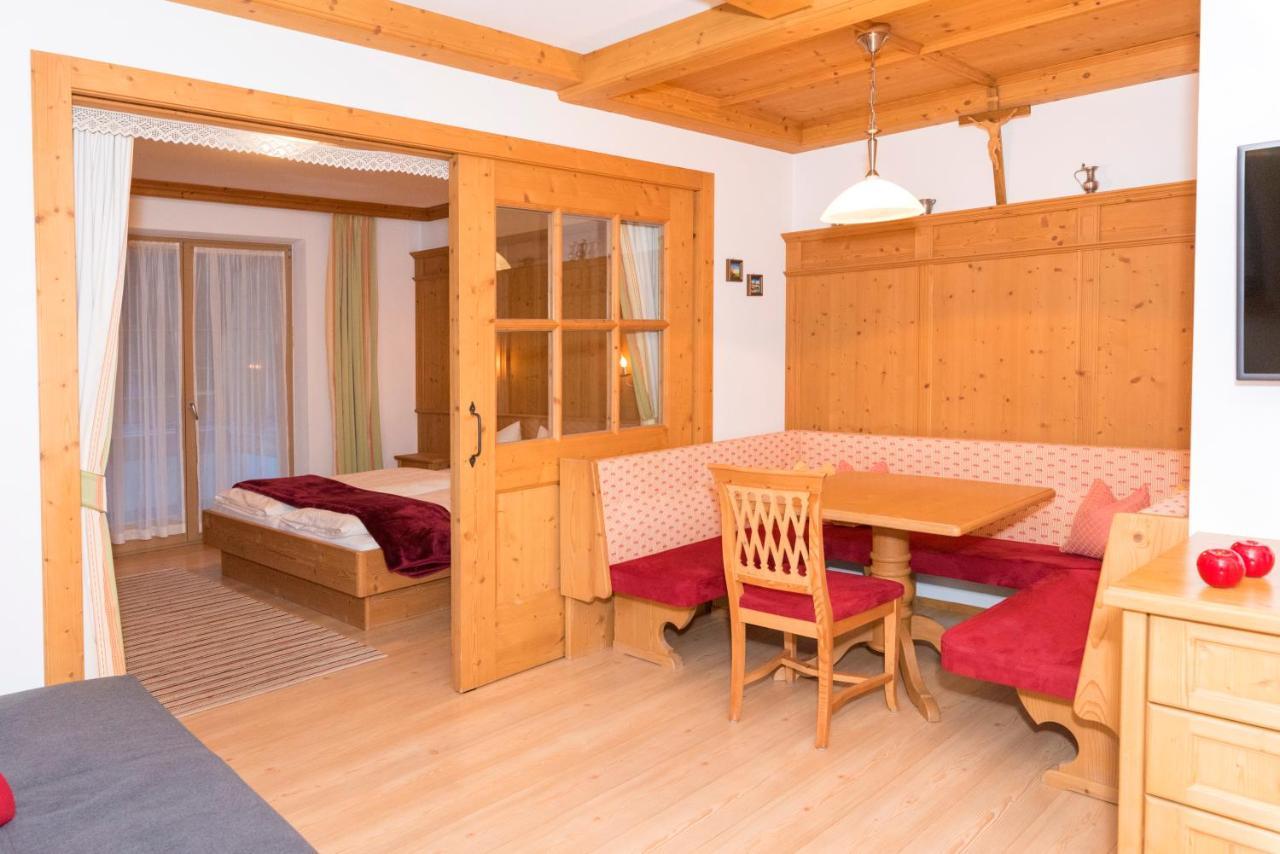 Das Gaestehaus Schneider Am Dorfplatz Alpbach Exteriér fotografie