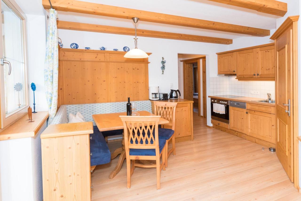 Das Gaestehaus Schneider Am Dorfplatz Alpbach Exteriér fotografie