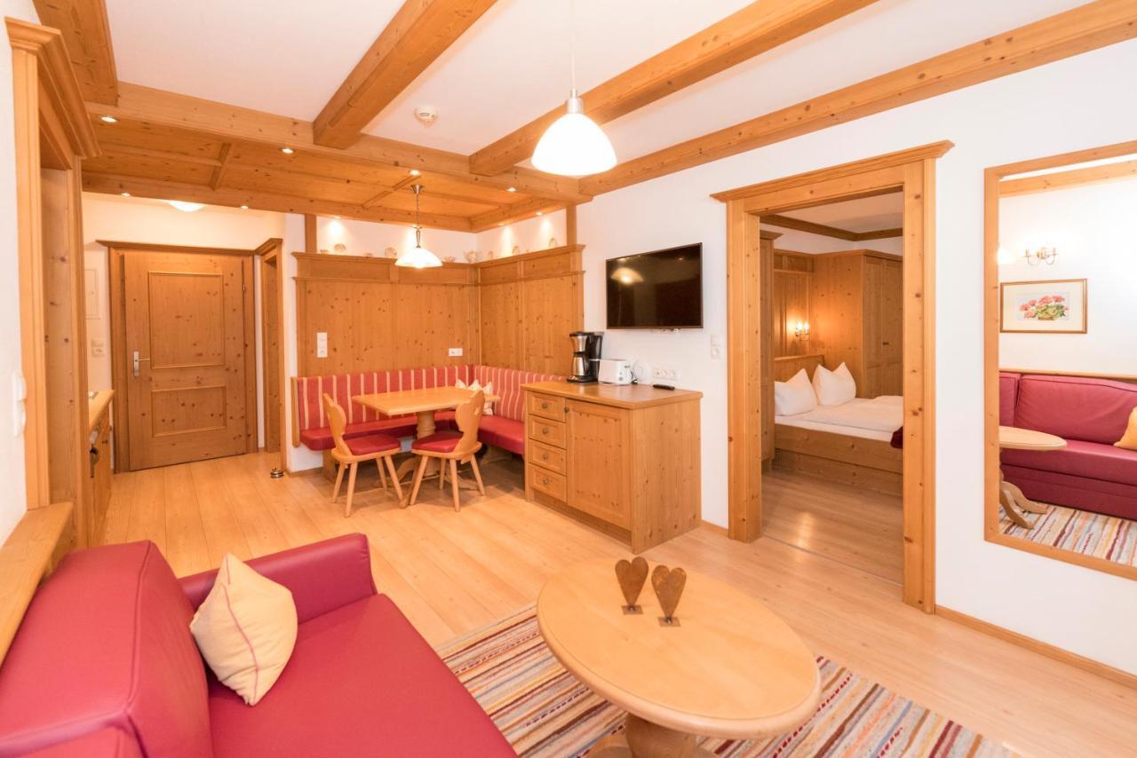 Das Gaestehaus Schneider Am Dorfplatz Alpbach Exteriér fotografie